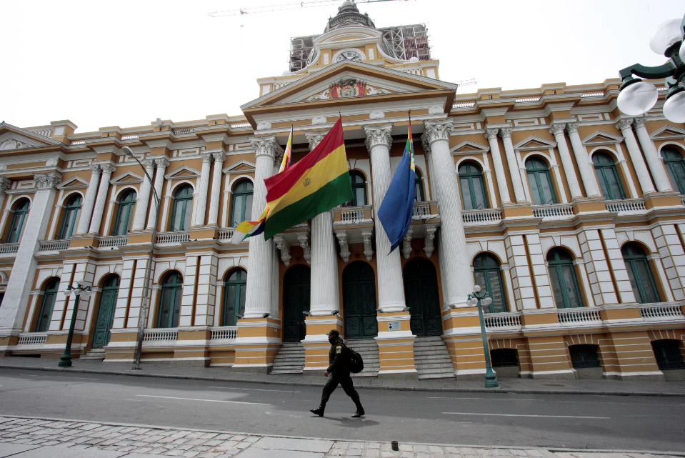 Bolivia. Habilitados no sacaron aportes de AFP para garantizar su jubilación